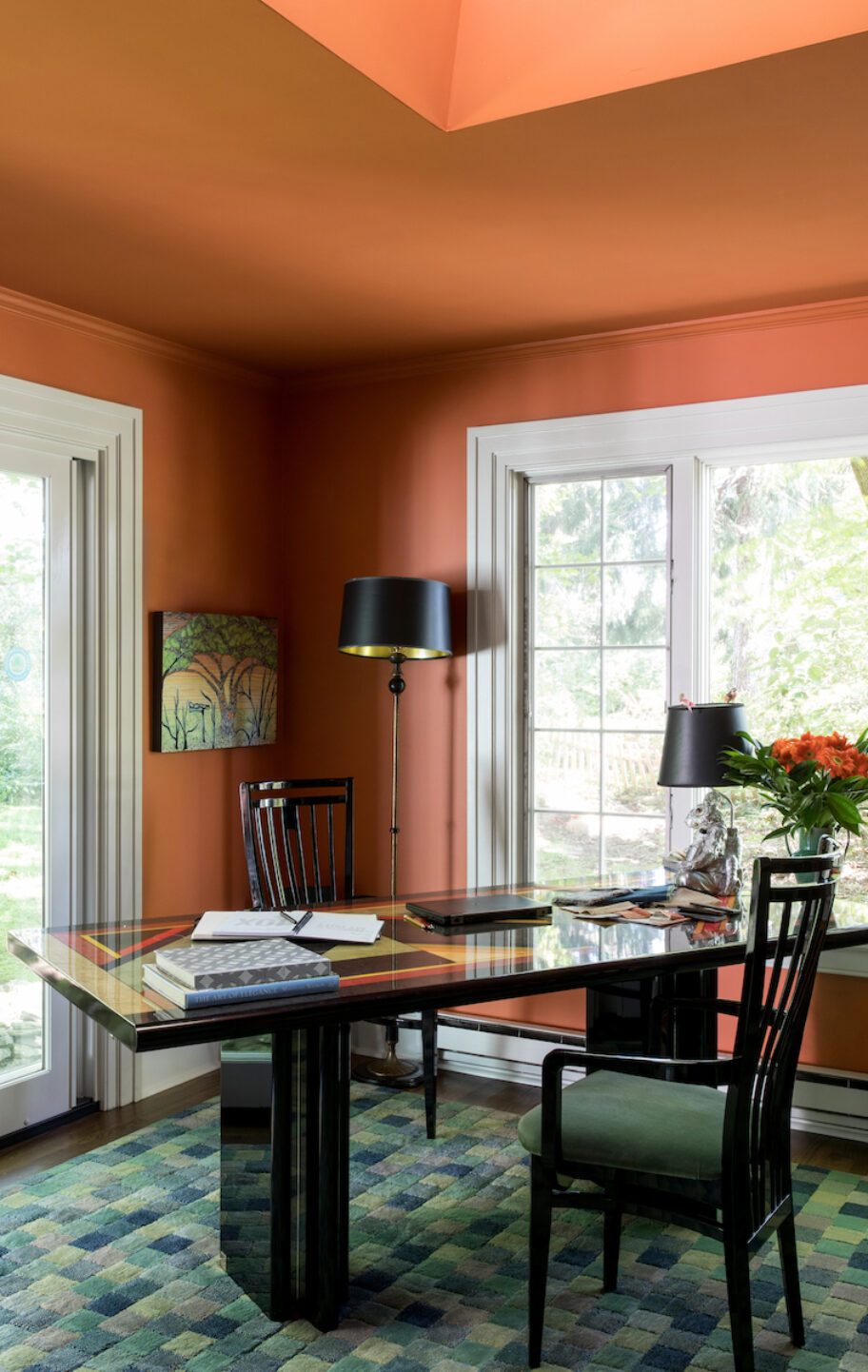 home-office-interior-design-glass-top-desk