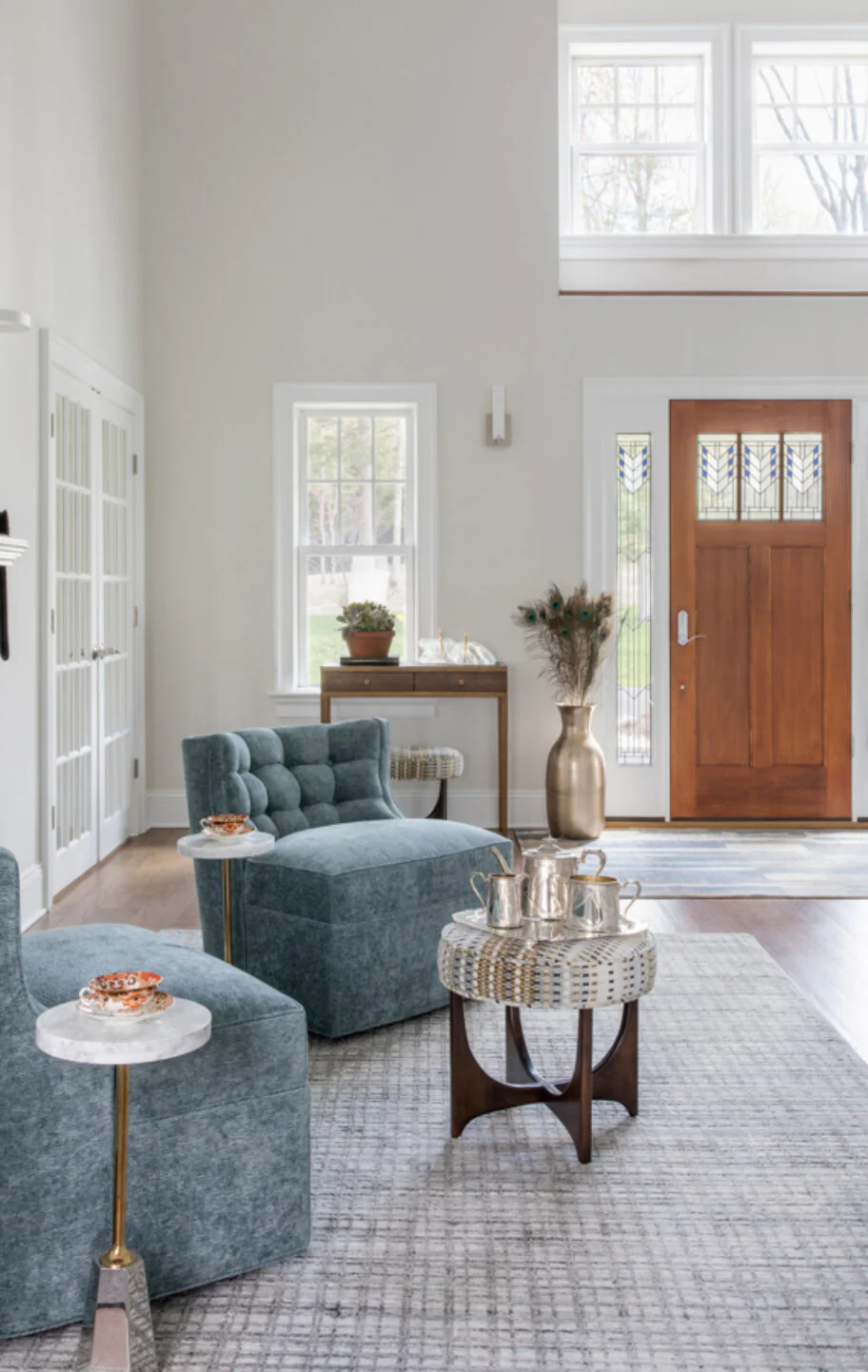 Thoughtfully Designed New Jersey Living Room With Balanced Layout And Natural Light