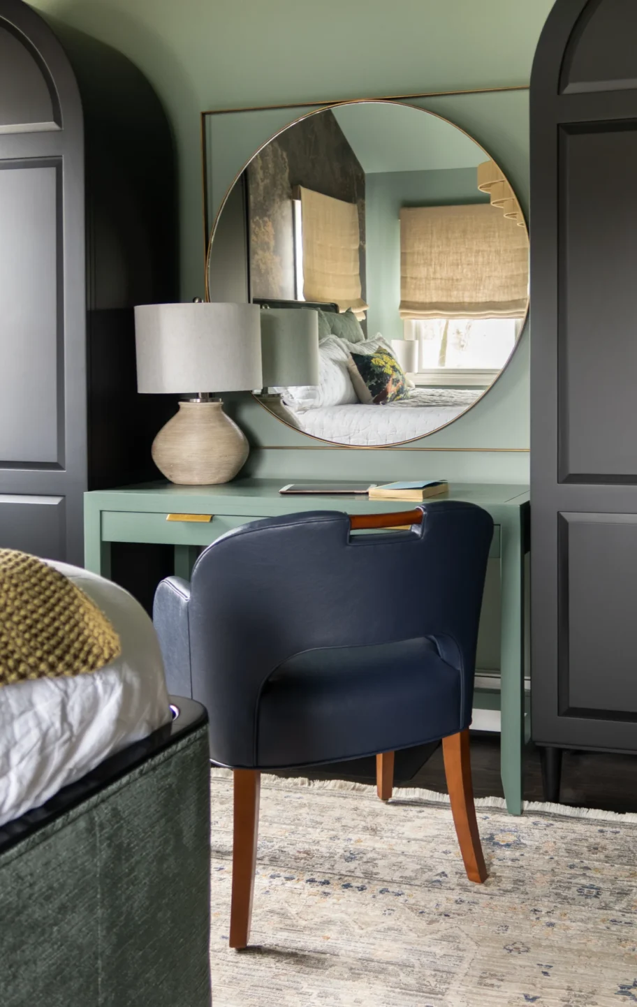 woodland-haze-bedroom-vanity-mirror-holmdel-nj